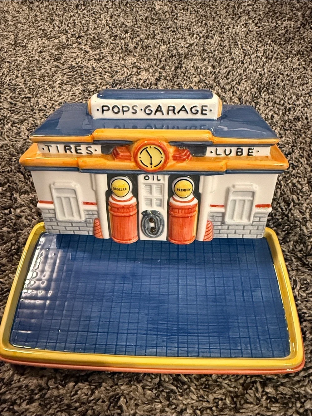 Vintage Department 56 Brunch Buddies Pop’s Garage Butter Dish & Shakers